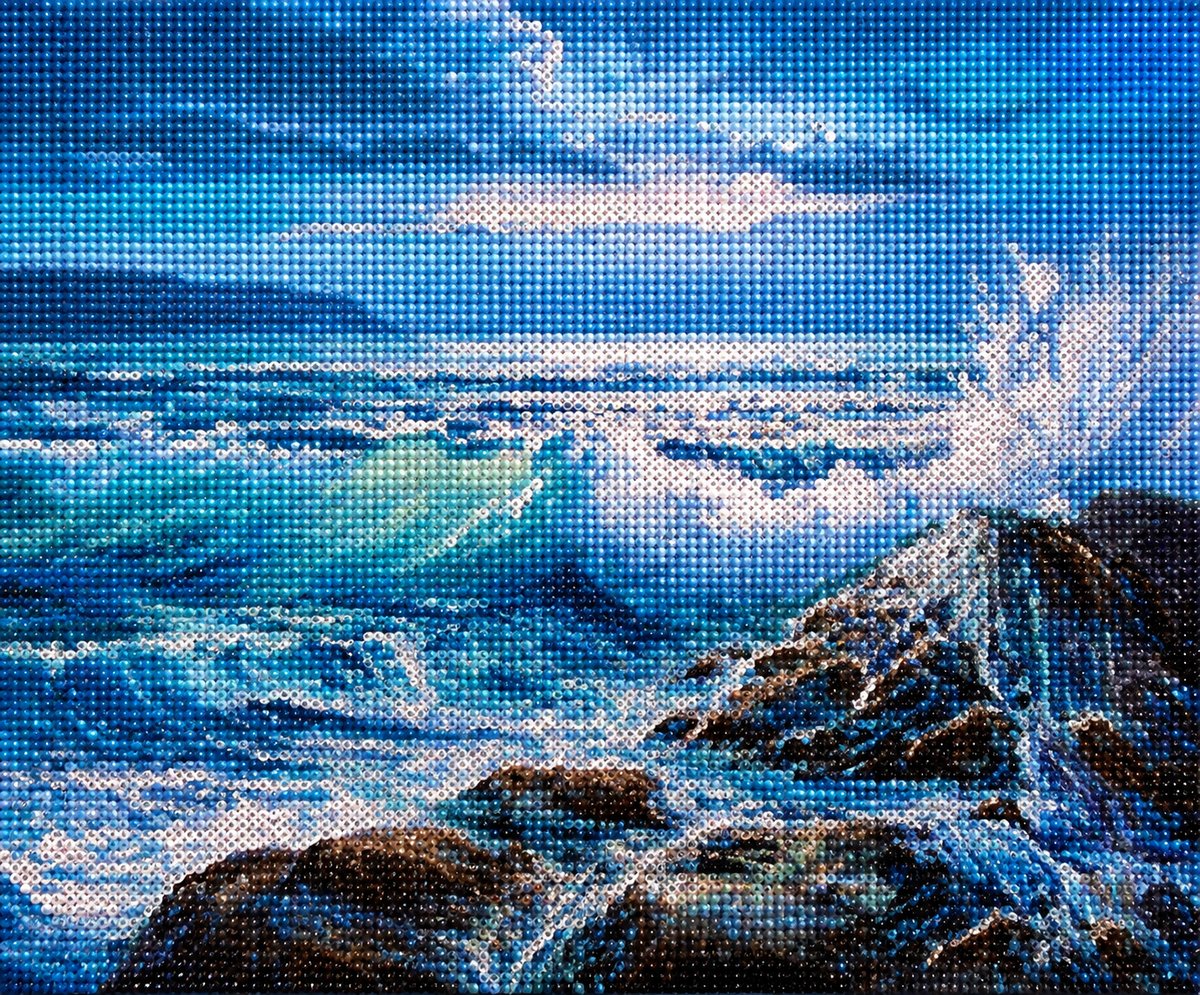 Close up of the finished crashing ocean waves diamond painting with sparkling drills | Azurra Shop