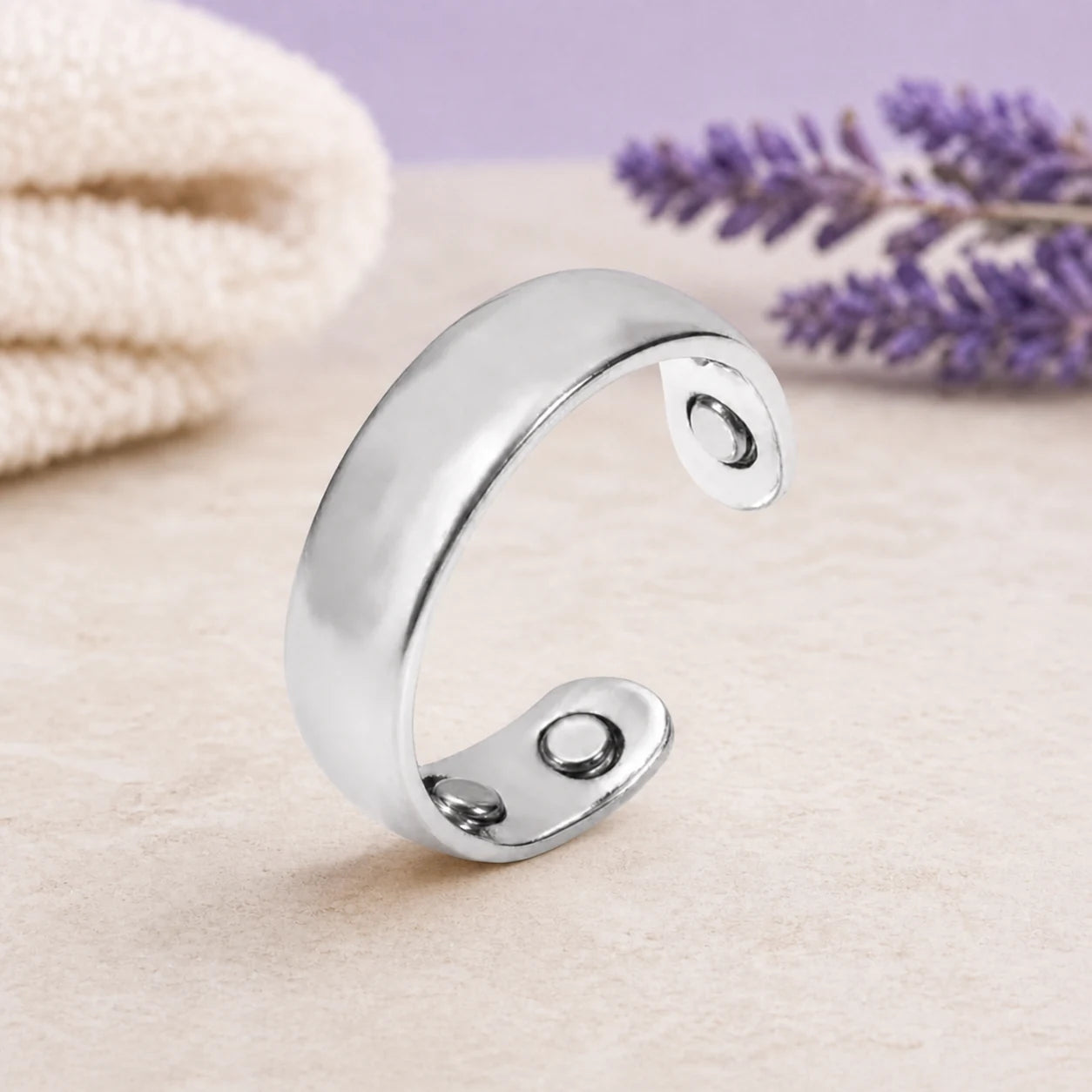 Olux Adjustable Magnetic Ring