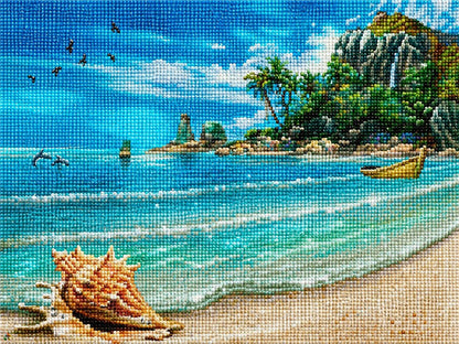 Close up of the finished conch shell on the beach diamond painting with sparkling drills | Azurra Shop